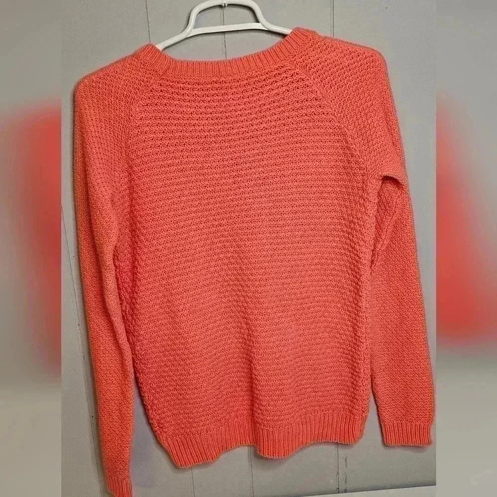 Aeropostale Coral Sweater, junior size medium. - Picture 3 of 6